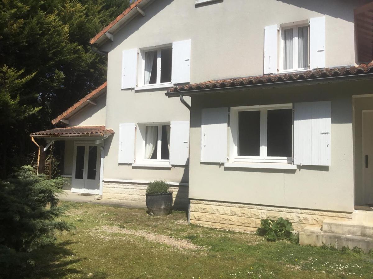 Villa Les Pierrottes à Mornac Extérieur photo